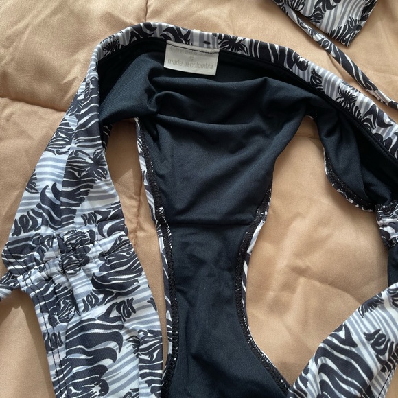 OndadeMar bikini zebra size small - Picture 3 of 8